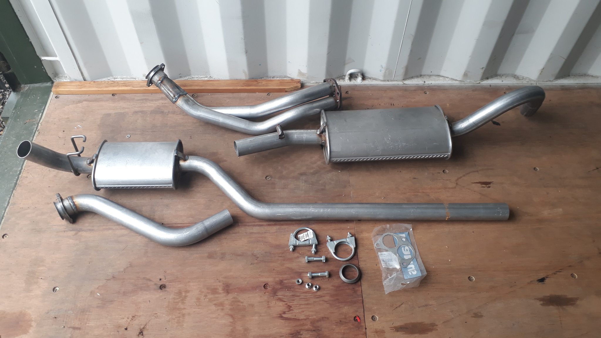 MK2 ESCORT RS2000, STANDARD EXHAUST SYSTEM - Image 2