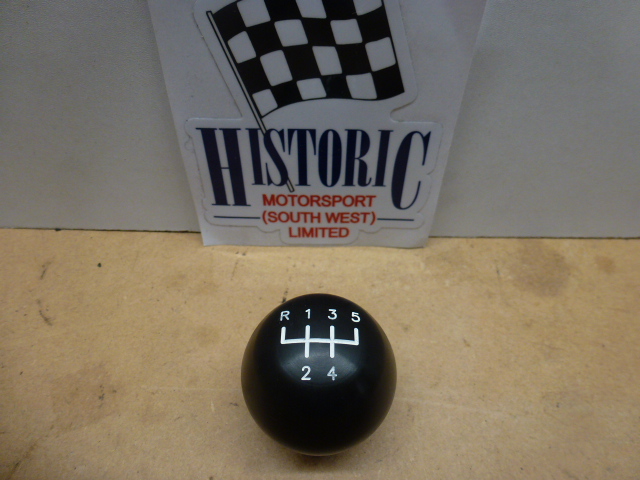 TYPE 9 ,5 SPEED GEARKNOB, WHITE NUMBERS