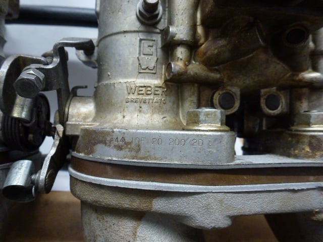 PAIR OF WEBER, 44IDF DOWNDRAUGHT CARBS ON PINTO MANIFOLD WITH AIRBOX - Image 6
