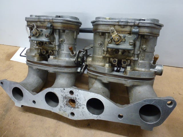 PAIR OF WEBER, 44IDF DOWNDRAUGHT CARBS ON PINTO MANIFOLD WITH AIRBOX