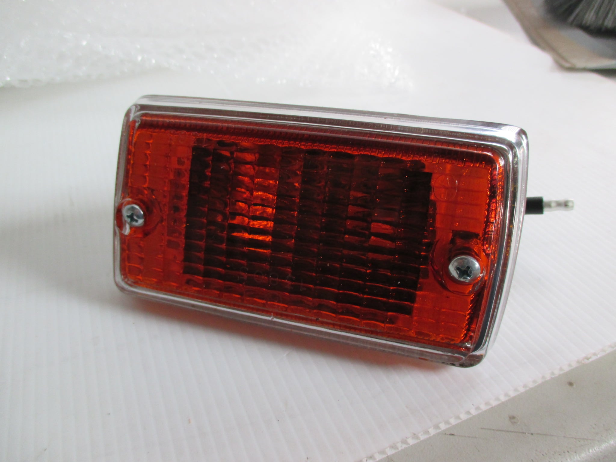 ESCORT MK1,FRONT INDICATOR LENS WITH CHROME PAINTED SURROUND - Image 2