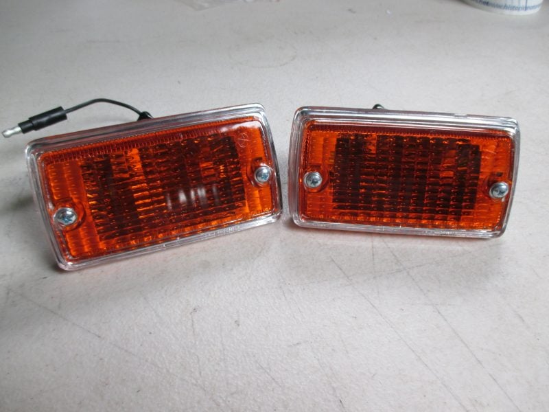 PAIR OF MK1 ESCORT, FRONT INDICATORS WITH CHROME SURROUND LENSES