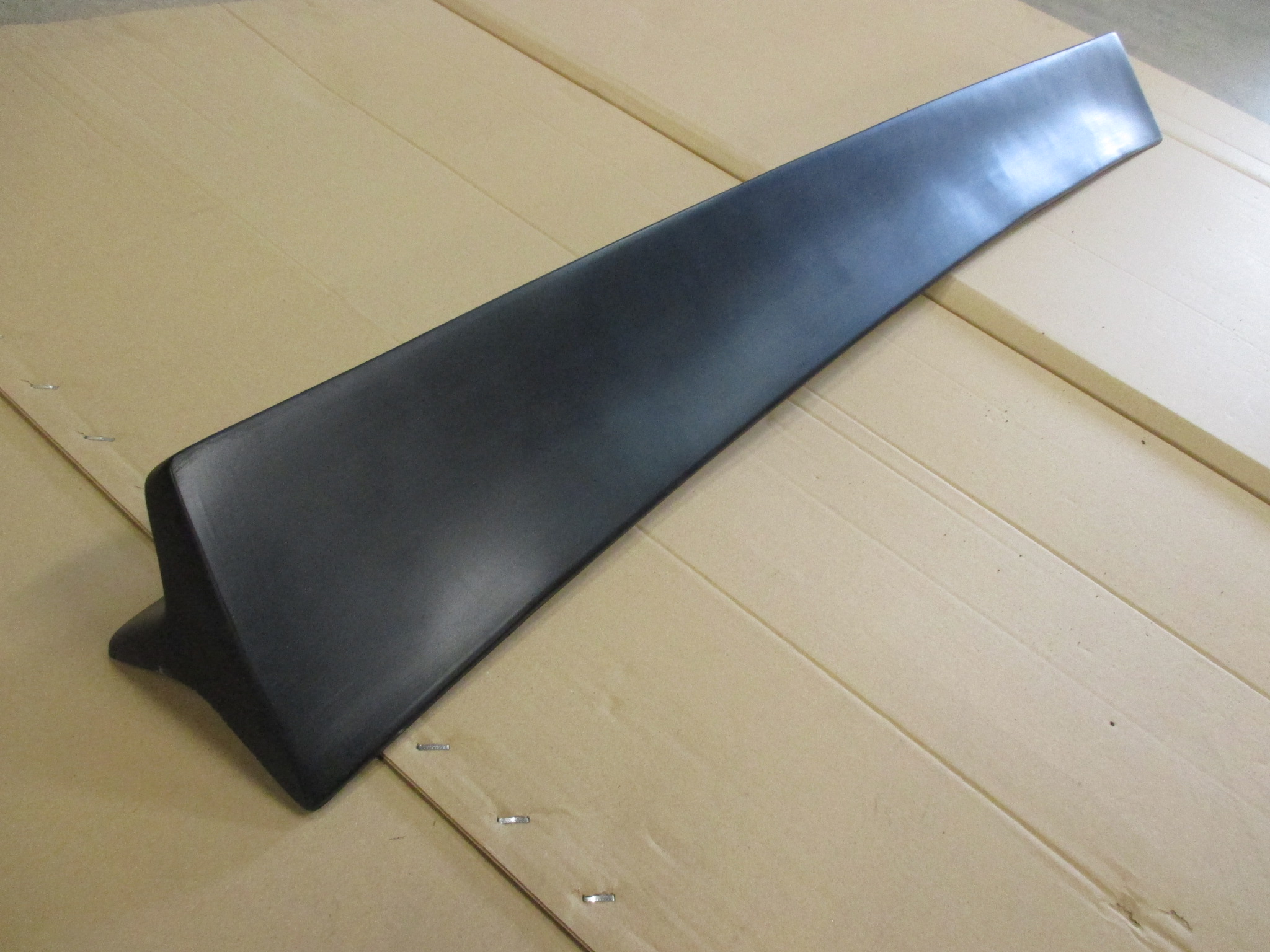 MK2 ESCORT, WORKS TYPE,RS1800, FIBREGLASS REAR SPOILER - Image 2