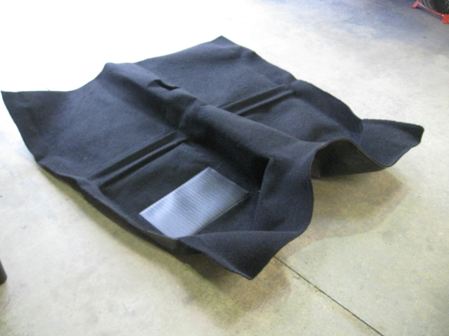 ESCORT MK1,MK2,RHD, CUT LOOP PILE MOULDED CARPET IN BLACK