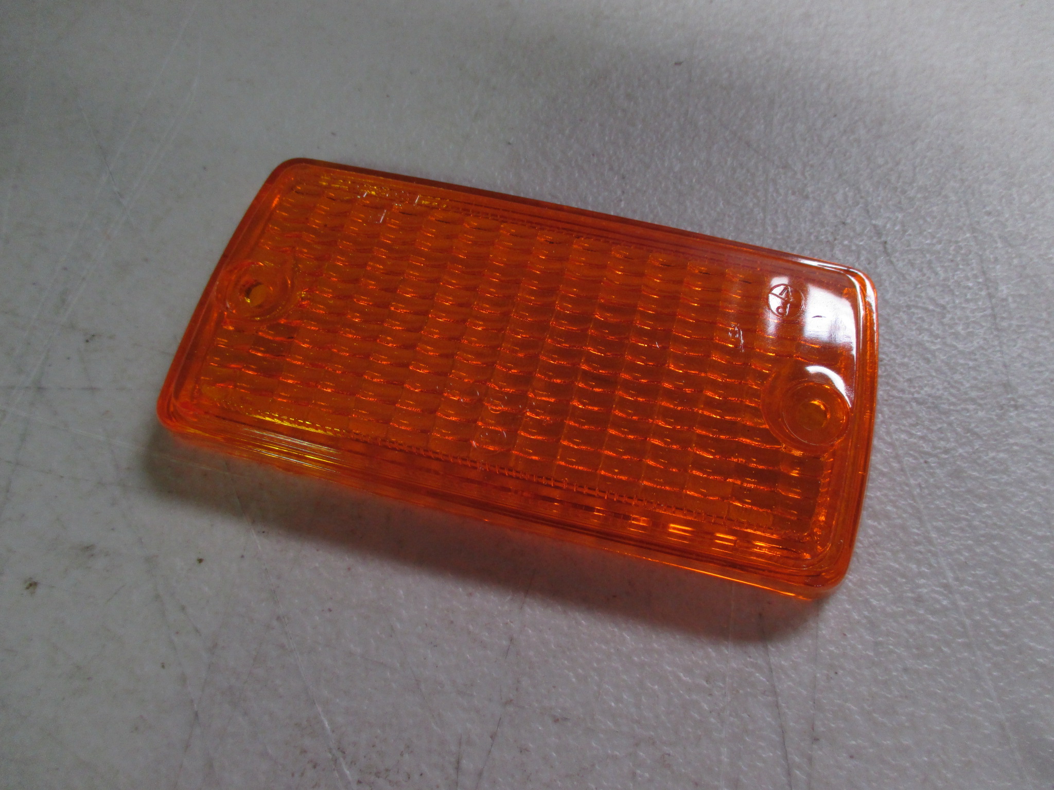 ESCORT MK1,FRONT INDICATOR LENS - Image 3