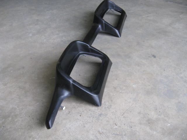ESCORT MK2, TWIN COWL DASH TOP (FIBREGLASS)