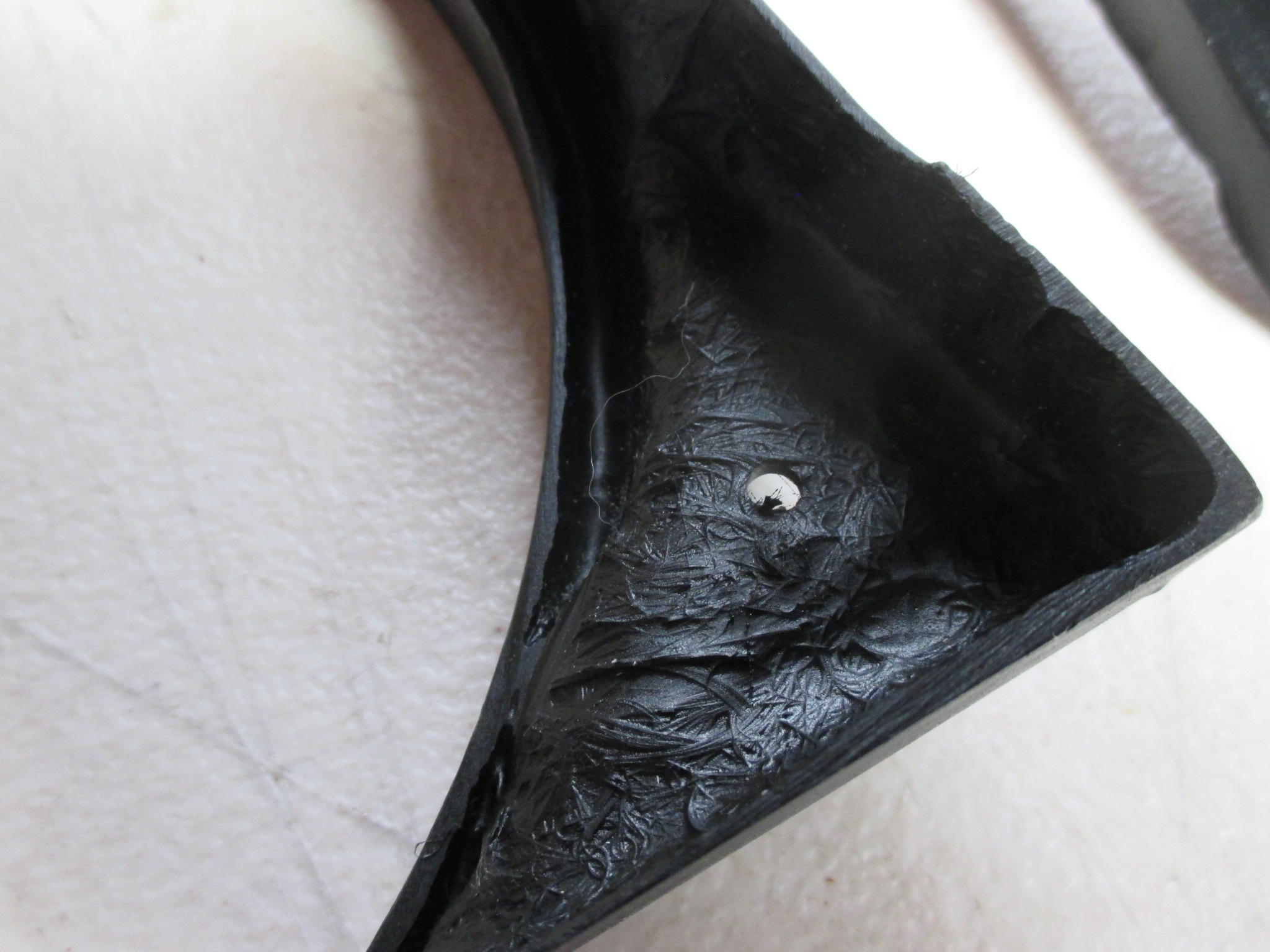 MK1 FIESTA XR2 , FIBREGLASS HEADLIGHT BEZELS,SURROUNDS - Image 5