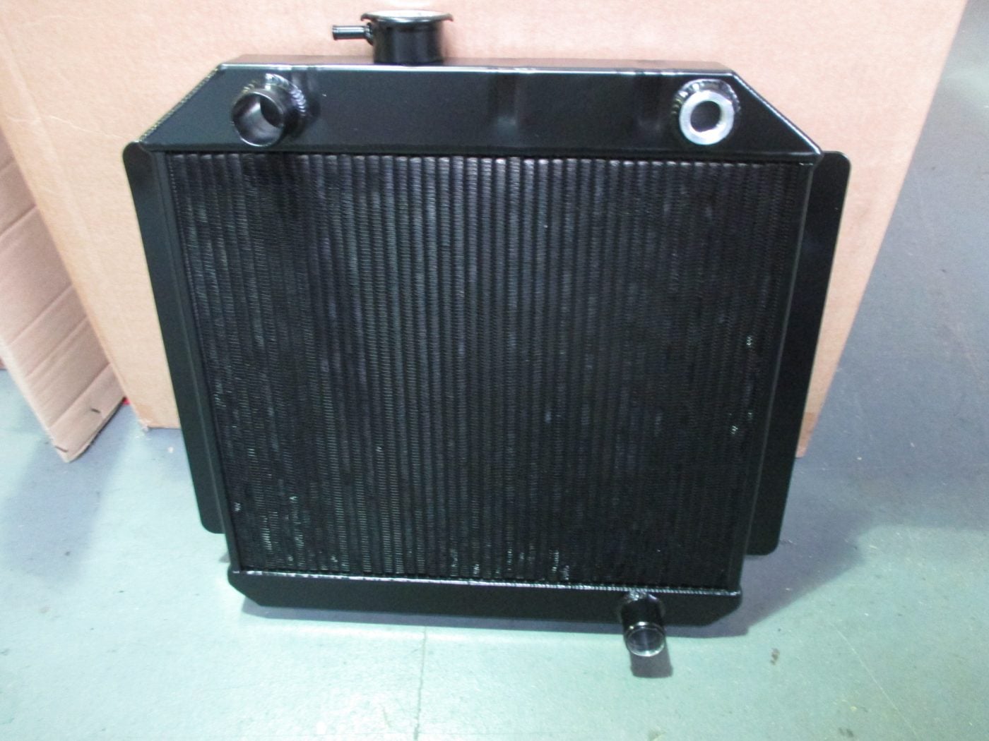 ESCORT MK1,MK2, KENT,XFLOW ENGINE, ALLOY RADIATOR,WITH FAN BRACKET