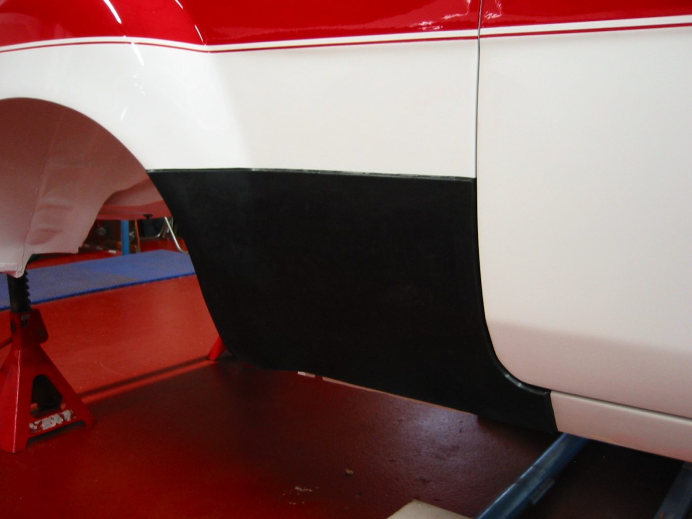 MK1 ESCORT,  REAR, OUTER WHEEL ARCH,  PROTECTION