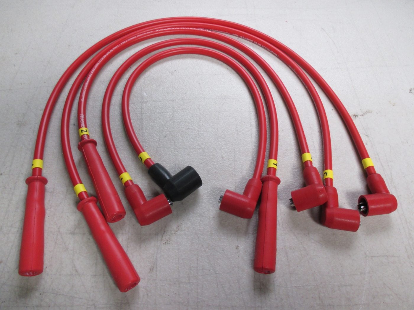 FORD PINTO, 8.5MM, MAGNECOR HT LEADS, RED, 90 DEGREE END CAPS