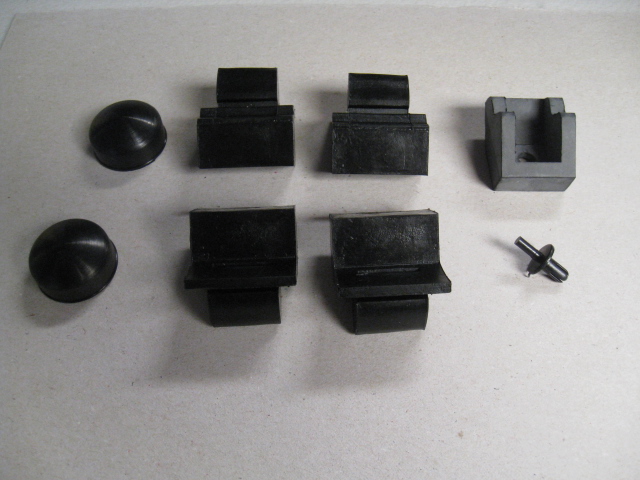 ESCORT MK2, BONNET RUBBER SET