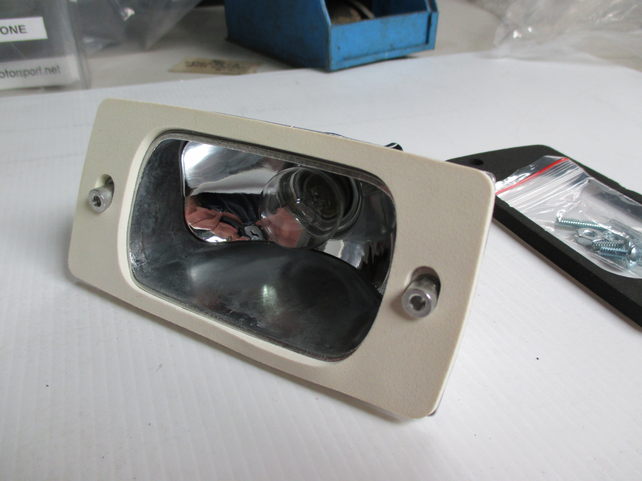 PAIR OF MK1 ESCORT, FRONT INDICATORS,LAMPS,LIGHTS - Image 2