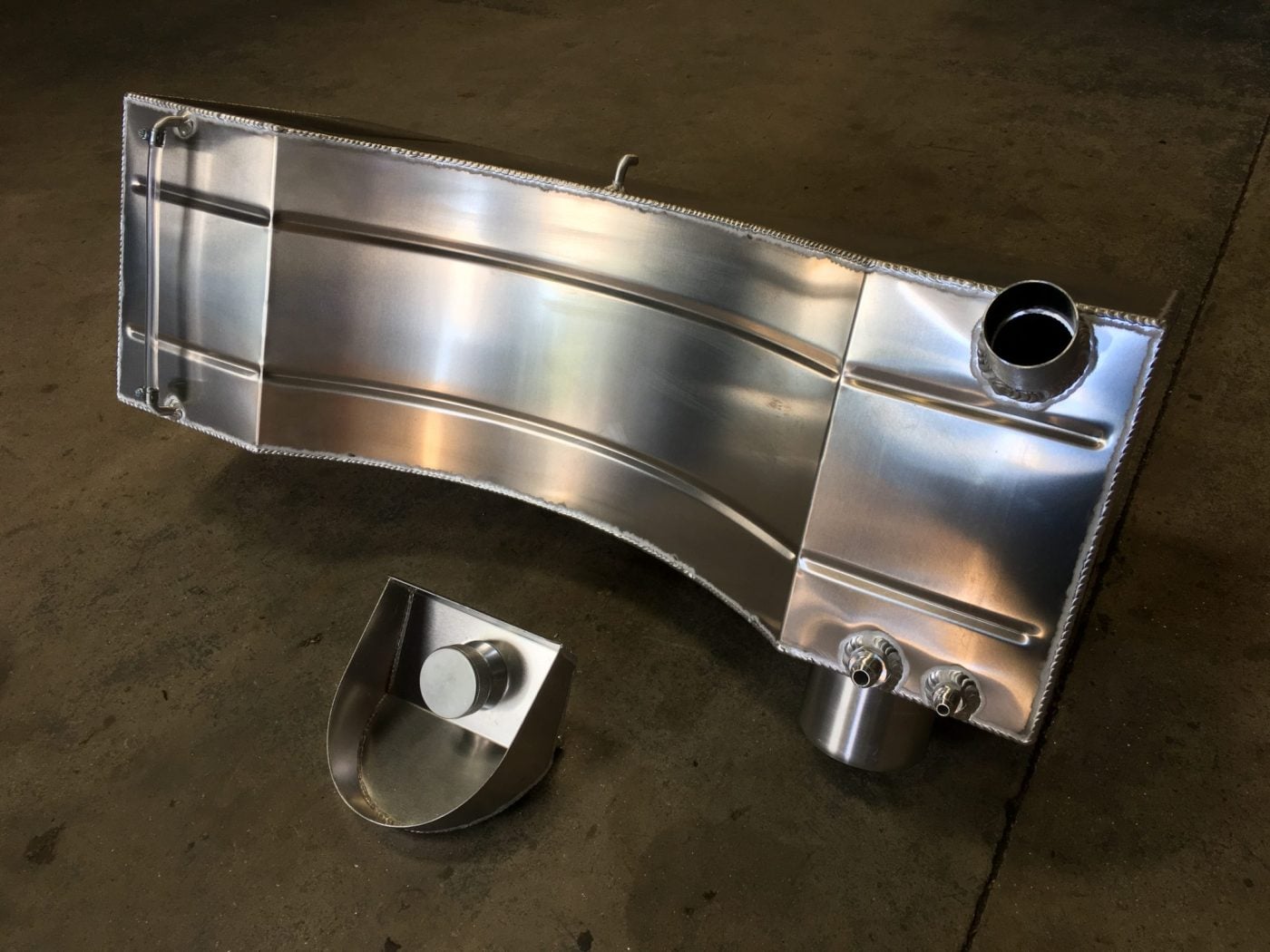 ESCORT MK1,MK2, ALLOY, SHAPED, INJECTION FUEL TANK WITH SCREW FITTINGS