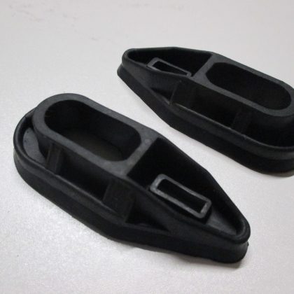 MK1 ESCORT,PAIR OF, REAR, WHEEL, CYLINDER, GAITERS, (JAN 69 - ONWARDS)