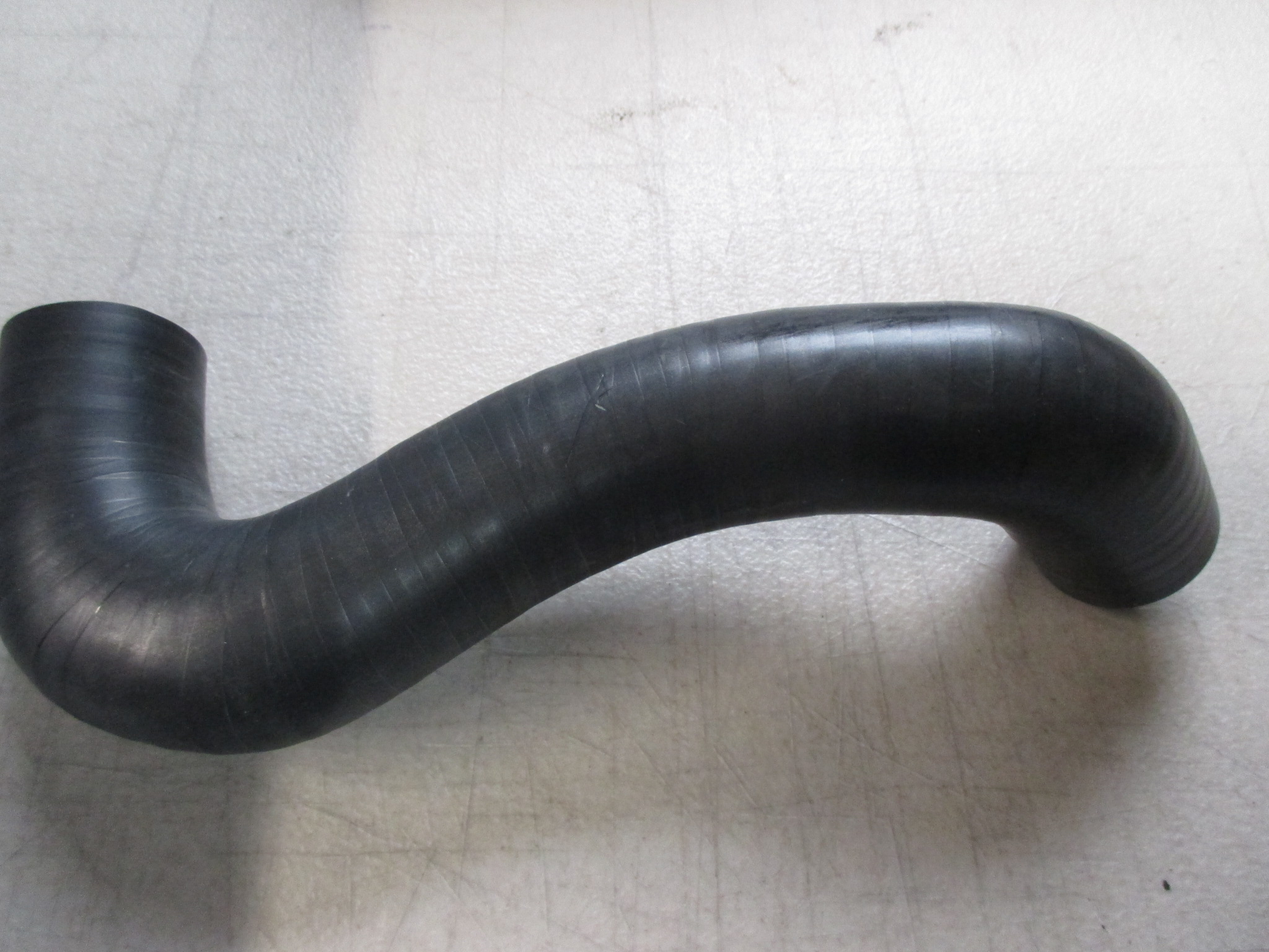 MK1 ESCORT RS2000, TOP RADIATOR HOSE,SAMCO, CLASSIC BLACK - Image 2