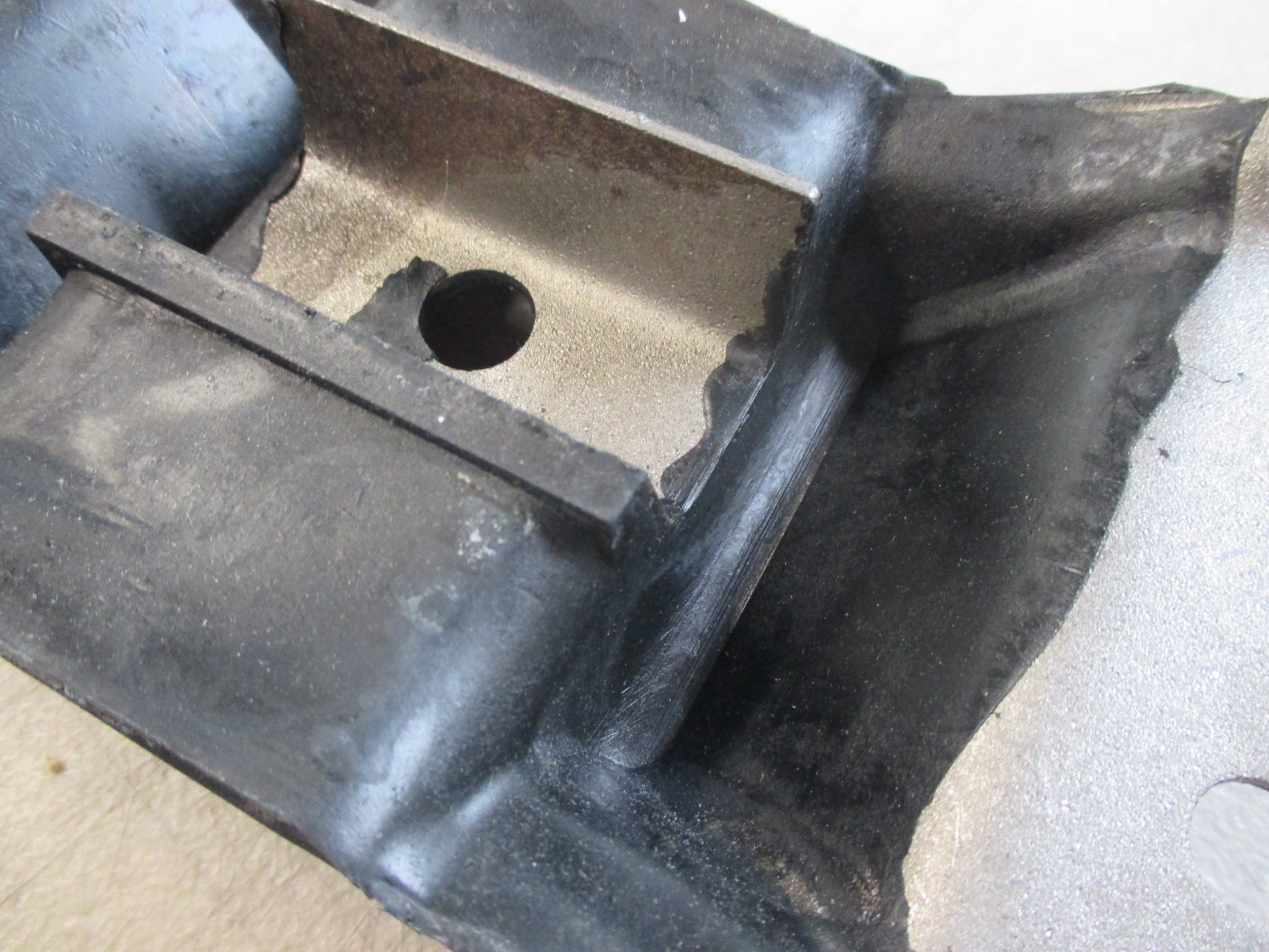 FORD ESCORT MK1, MK2, REPRODUCTION, STANDARD, GEARBOX MOUNT, CROSSMEMBER - Image 6