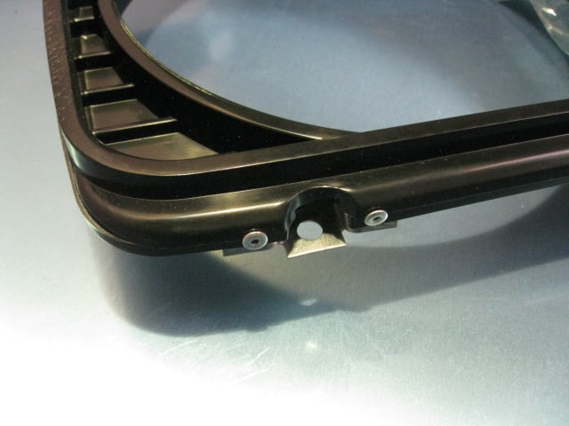 FORD ESCORT MK2, NEW REPRO FRONT GRILL CLIPS - Image 3