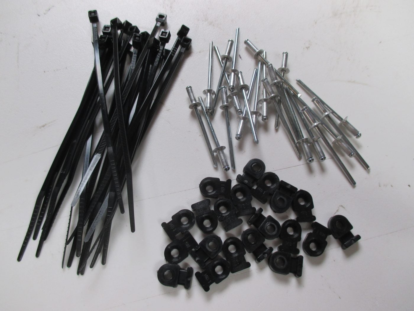 SMALL CABLE TIE AND SADDLE KIT,WIRING,BRAKE LINE,FUEL LINE