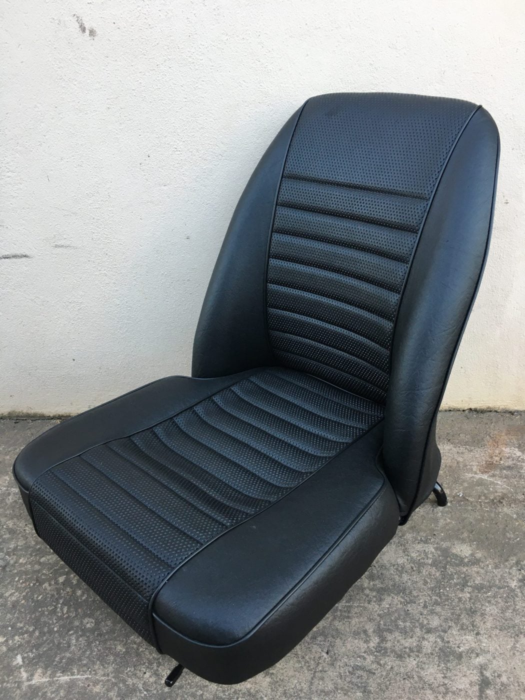 PAIR OF NEW MK1 ESCORT TWIN CAM, RS1600 CONTOUR SEATS