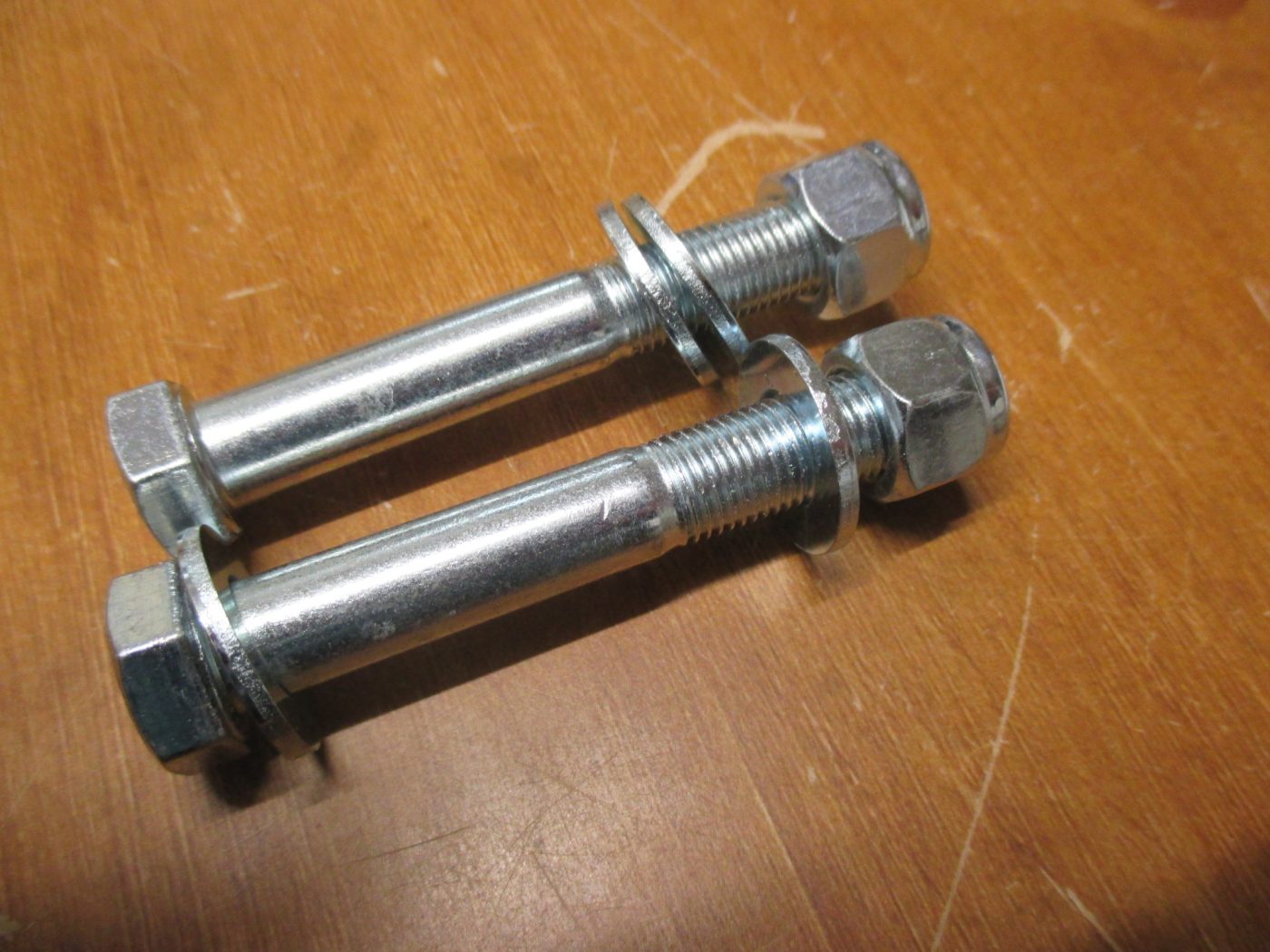 ESCORT MK1,MK2, TCA TO CROSSMEMBER BOLTS