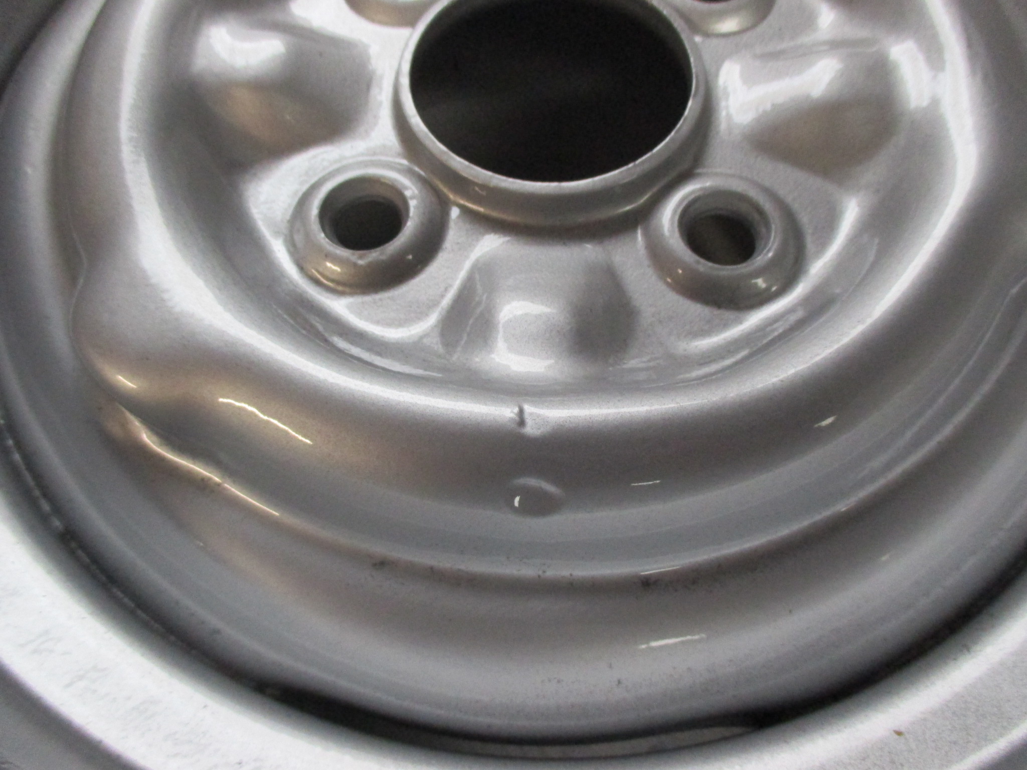SET OF ORIGINAL 5 1/2J TWIN CAM STEEL WHEELS - Image 2