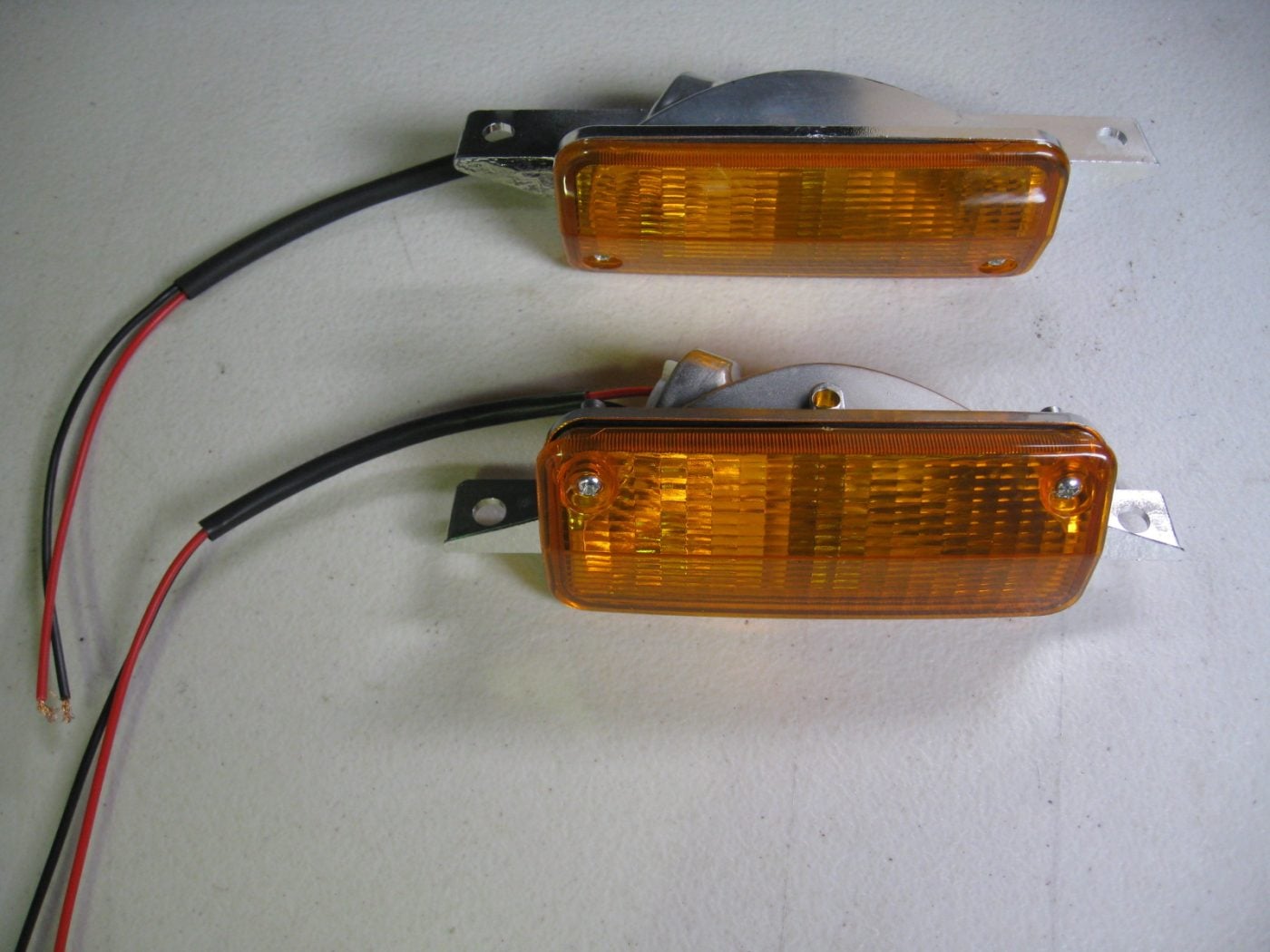 MK2 ESCORT, NEW REPRODUCTION, FRONT INDICATORS WITH LENSES