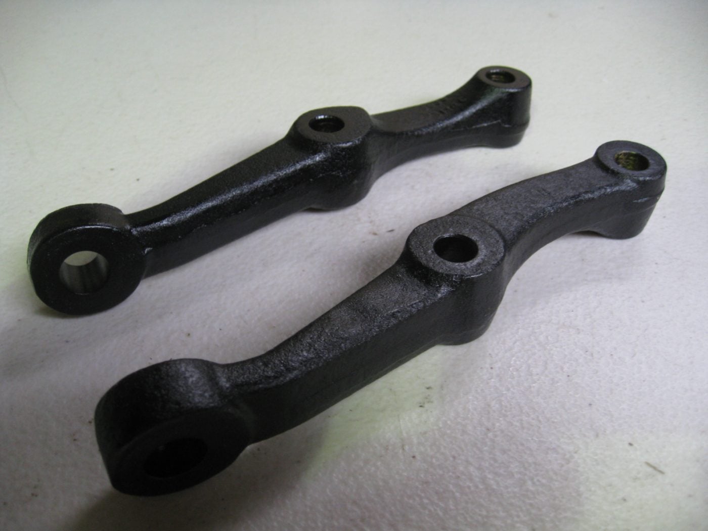 ESCORT ,ORIGINAL FORD BOLT ON STEERING ARMS,USED