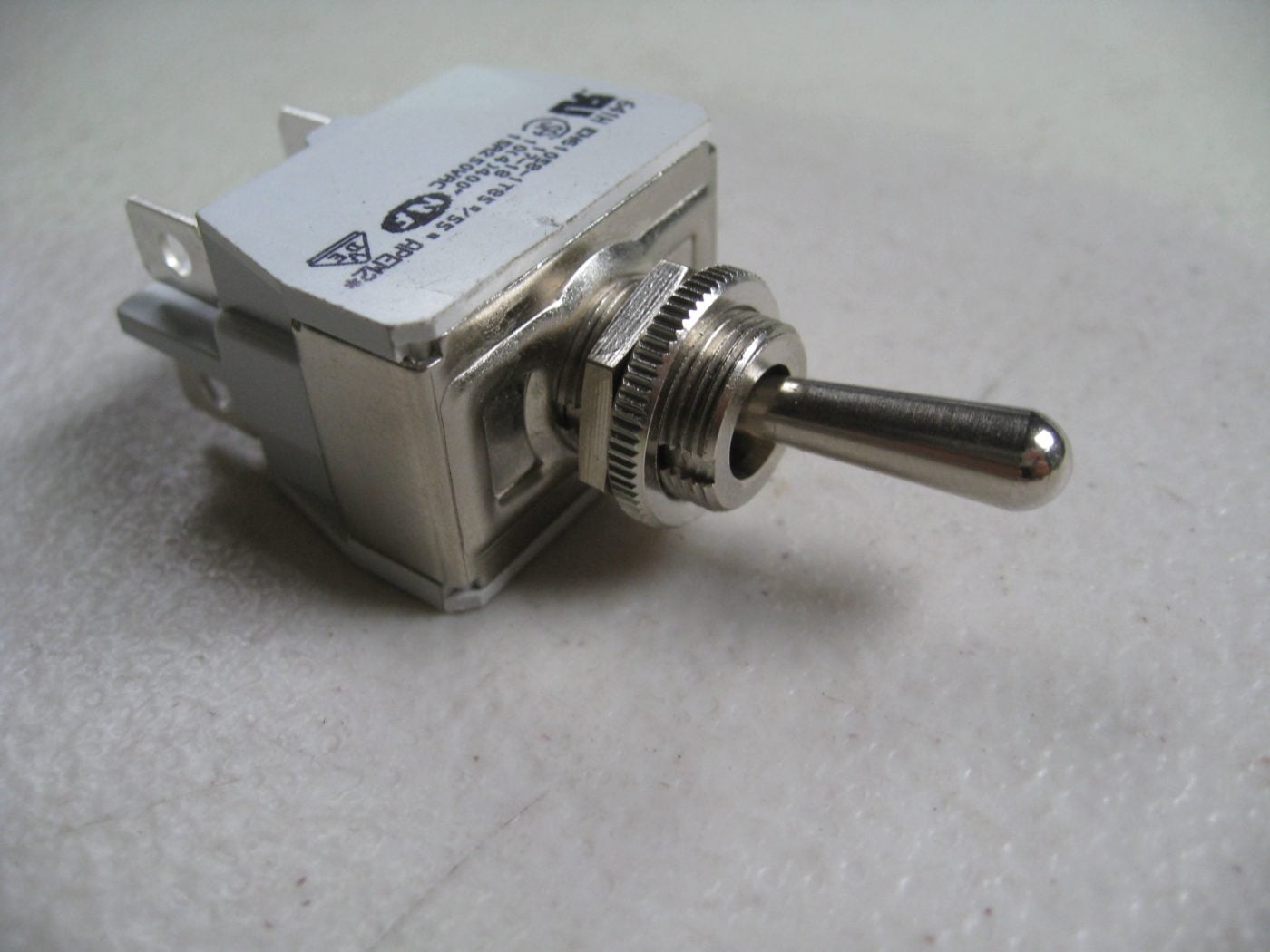 CHROME, TOGGLE SWITCH, ON - OFF, TOP QUALITY