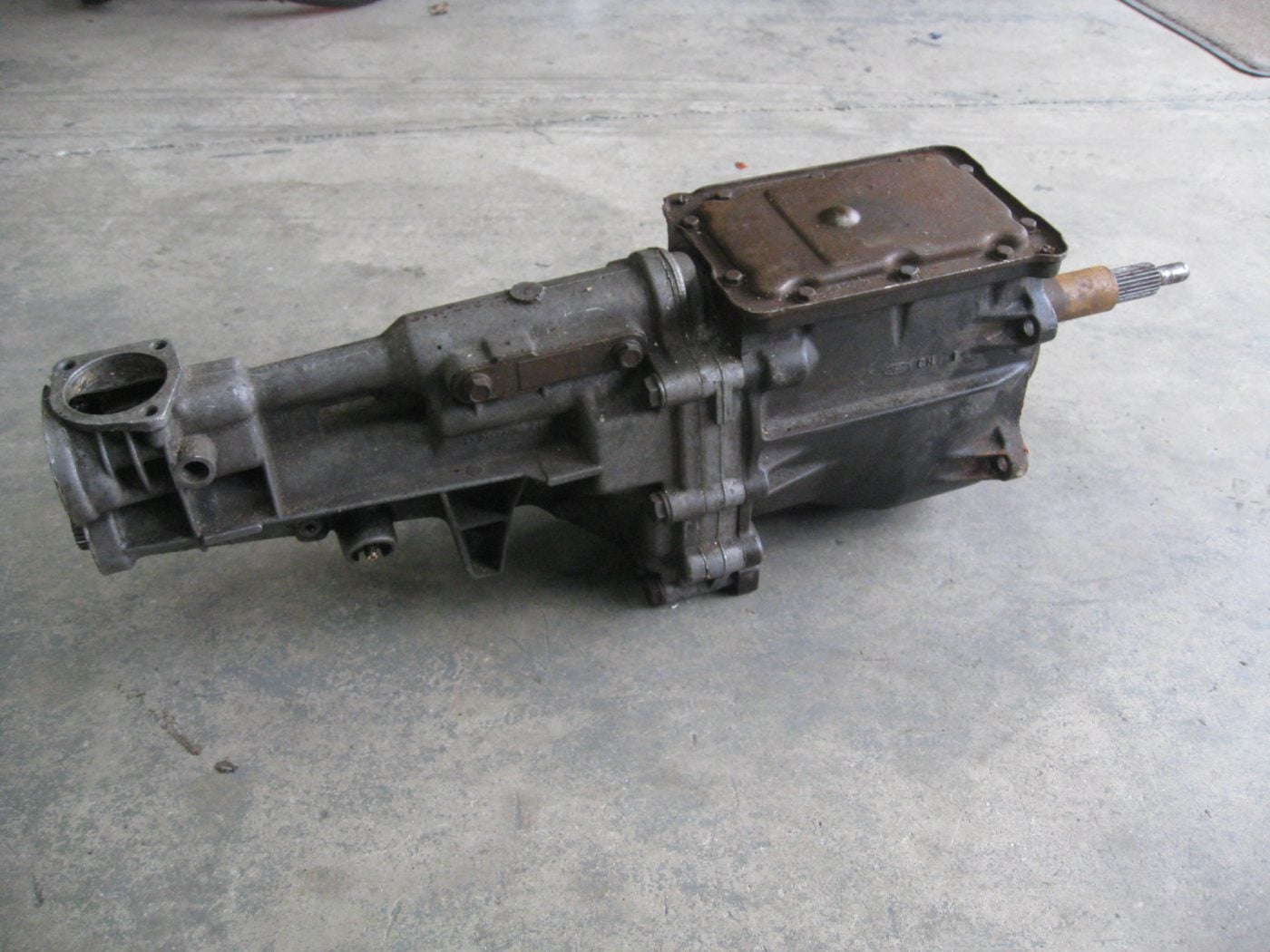 VARIOUS USED TYPE 9 GEARBOXES