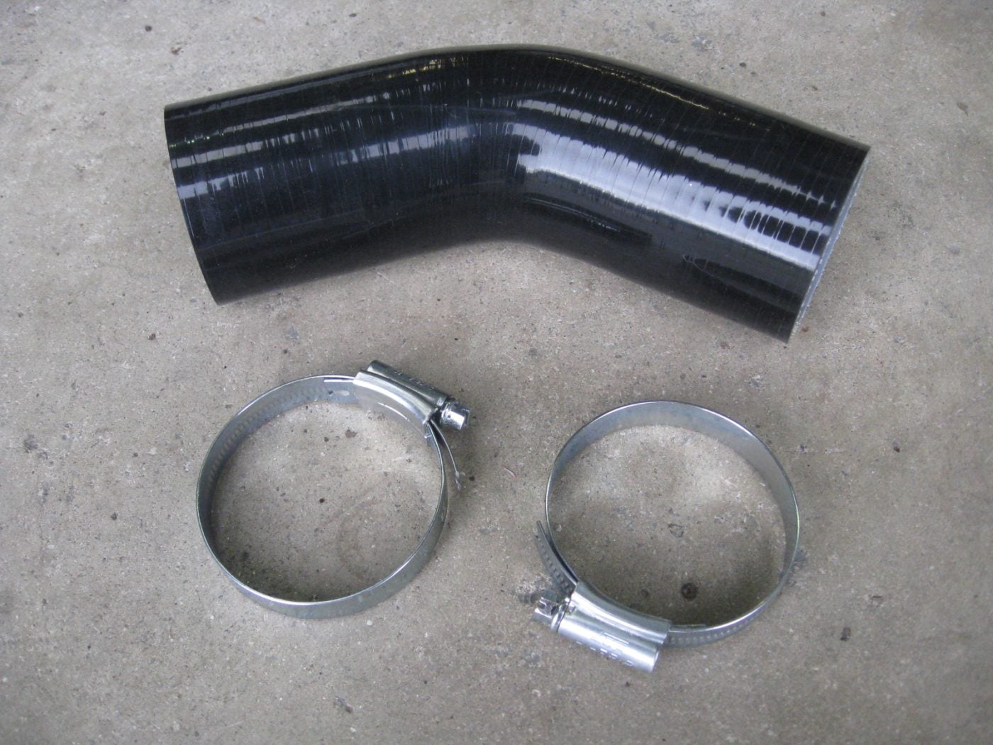 FUEL FILLER HOSE KIT FOR CENTRE MOUNTED TANKS
