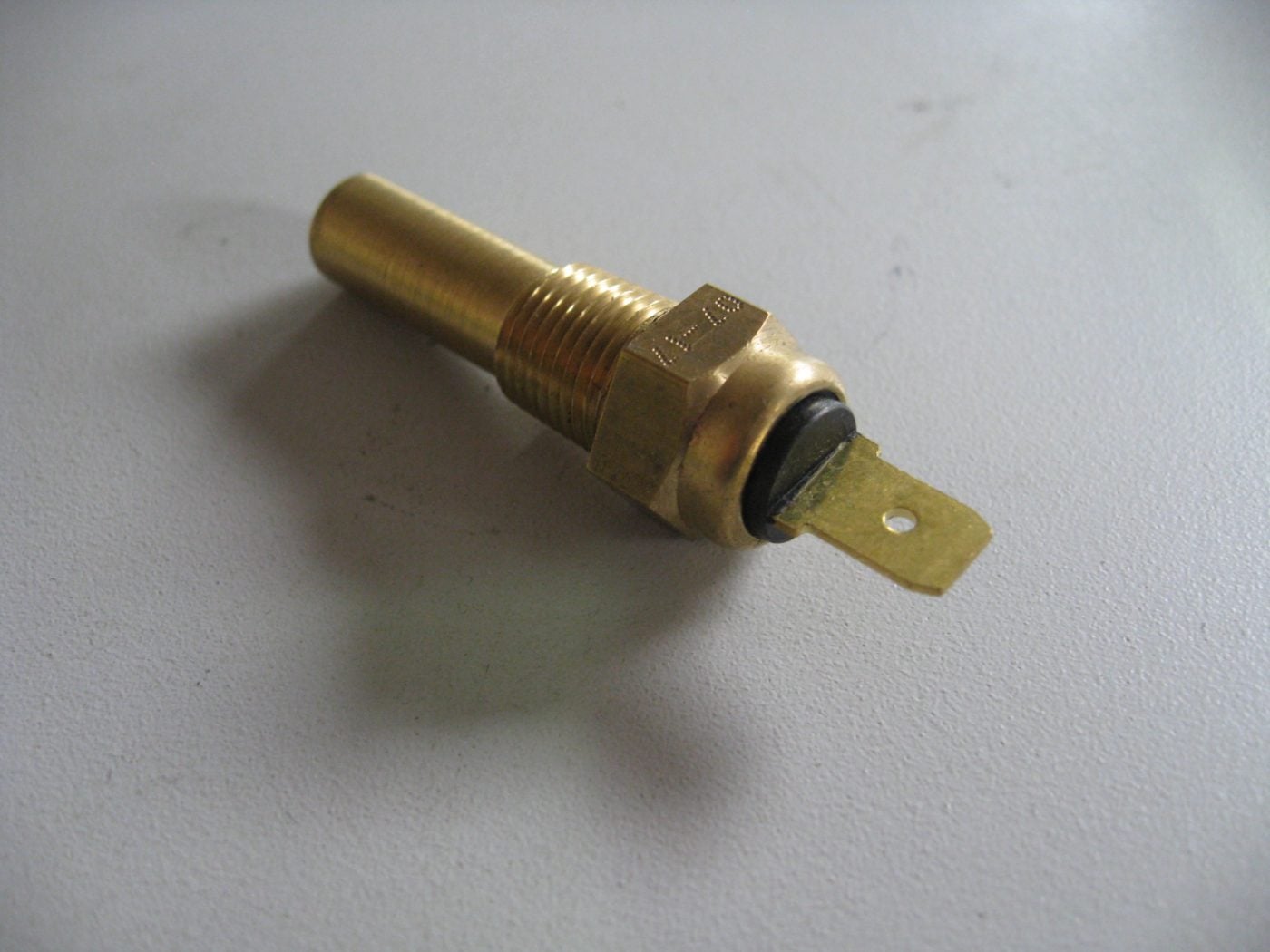 WATER TEMPERATURE SENDER FOR RACETECH GAUGE, 1/8NPT
