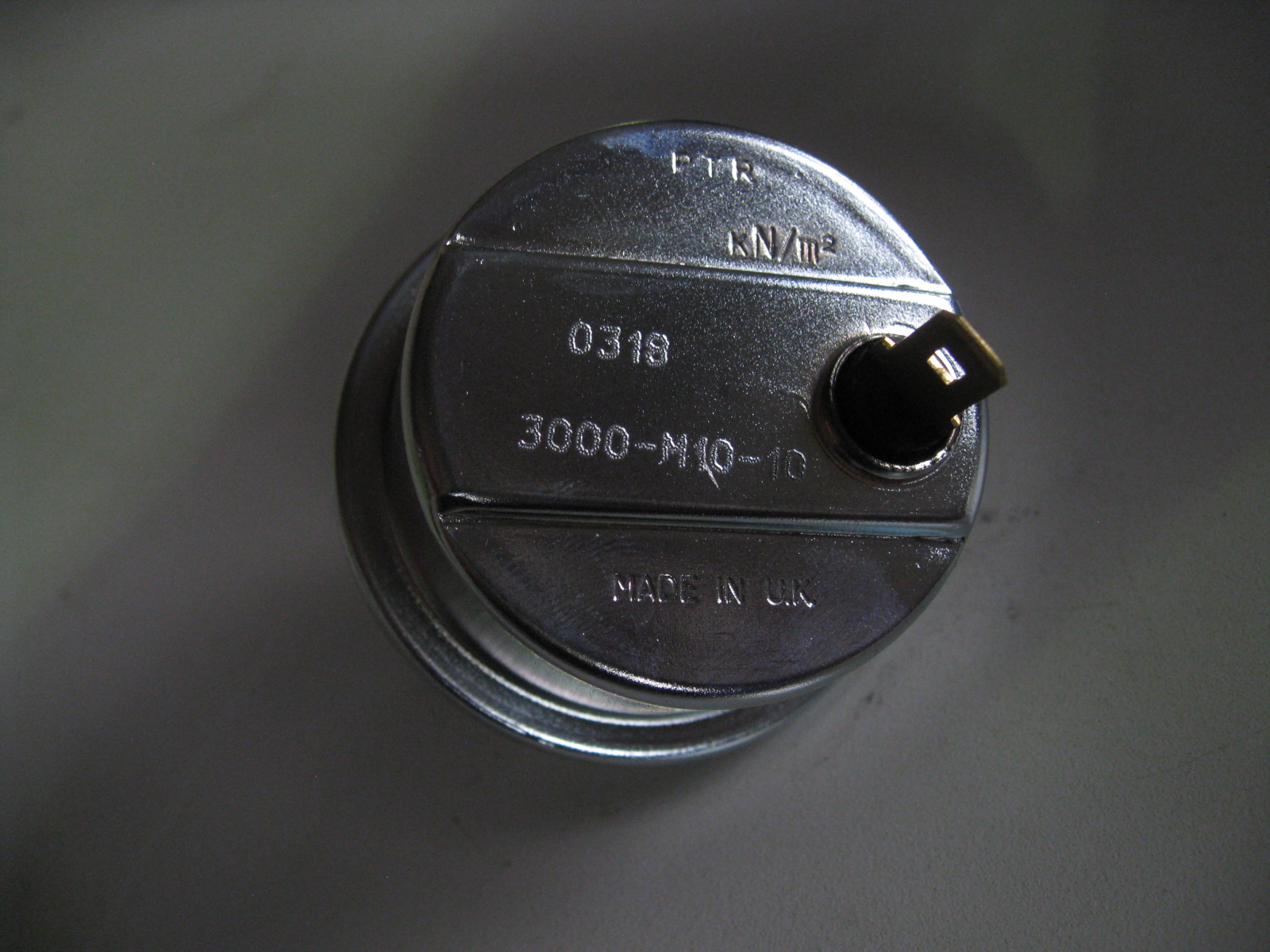 RACETECH, ELECTRICAL, OIL PRESSURE SENDER - Image 3