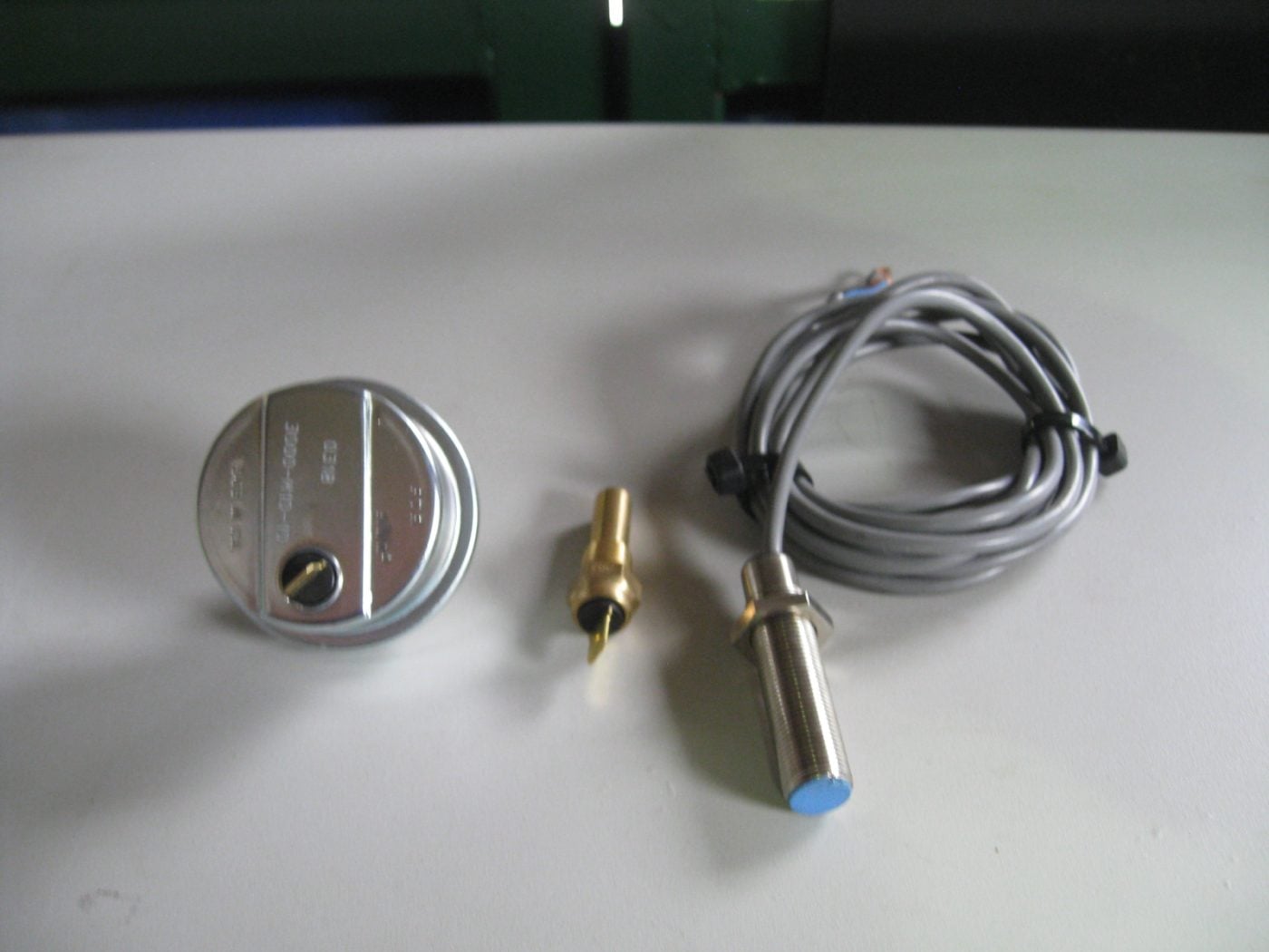 RACETECH, OIL + WATER SENDER + WHEEL SENSOR