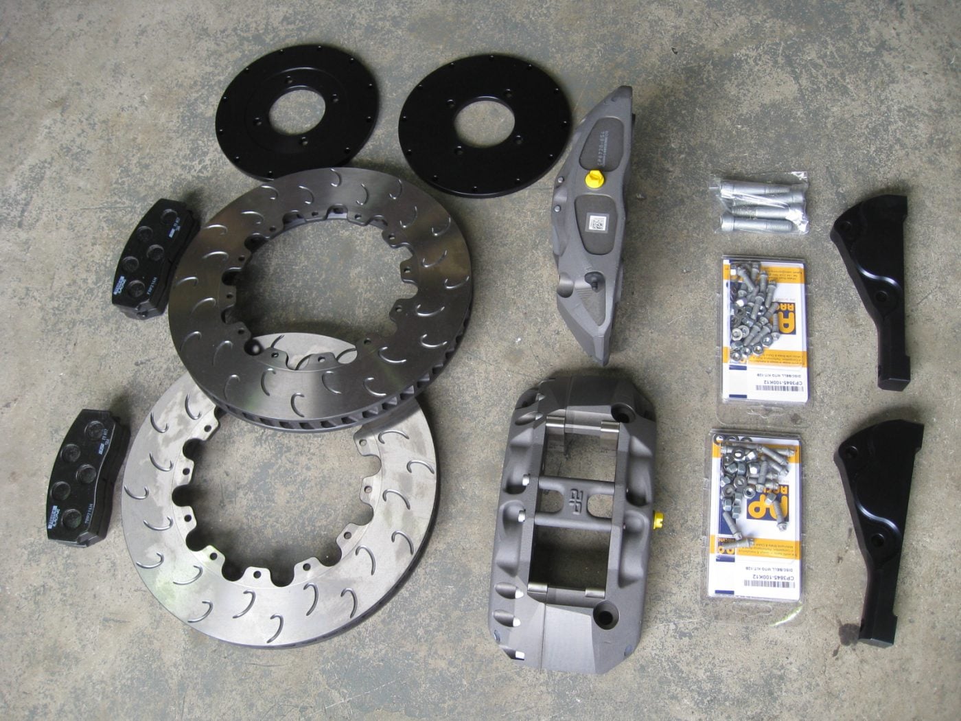 Mk1 / Mk2 ESCORT ULTIMATE SPEC BRAKE KIT, 15"WHEELS