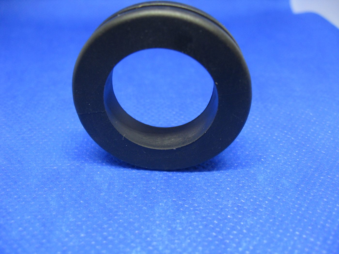 PACK OF 5, 30mm OPEN CENTRE GROMMETS,WIRING,OIL,FORD ESCORT,RALLY,RACE,