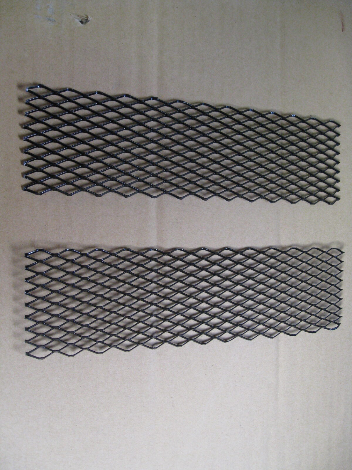 MK2 ESCORT, BLACK,FRONT PANEL GRILLS - Image 6