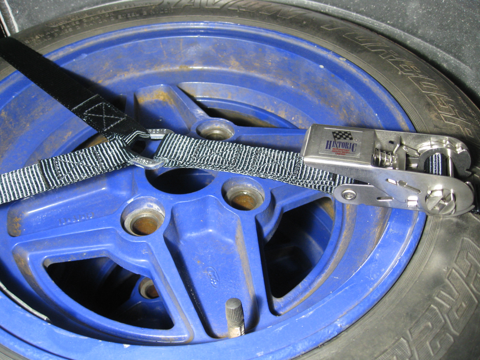 ESCORT MK1, MK2, RACE, RALLY CAR, SPAREWHEEL TIE DOWN STRAP KIT, BLACK - Image 9