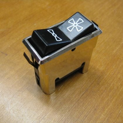 RECONDITIONED MK1 ESCORT FAN SWITCH