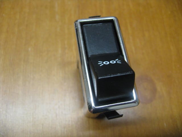 RECONDITIONED MK1 ESCORT HAZARD WARNING LIGHT SWITCH