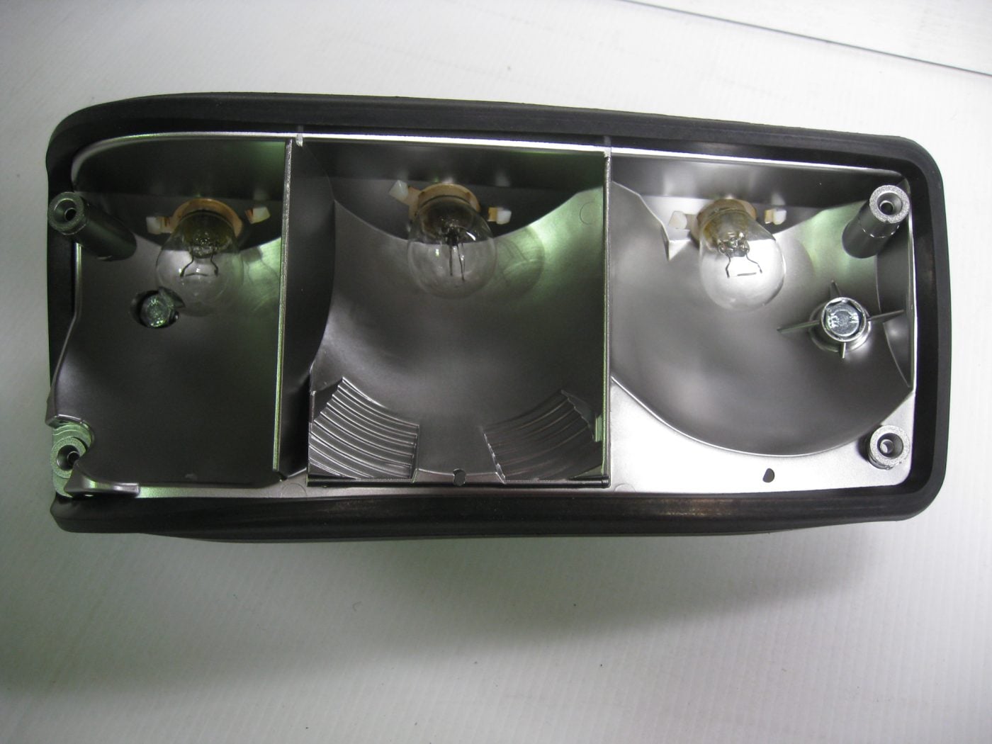 MK2 ESCORT, LEFT HAND REAR LIGHT,LAMP CLUSTER