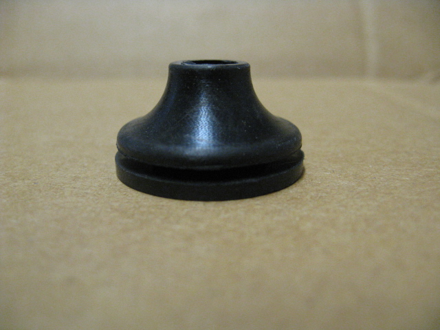 ESCORT,MK1, MK2, RS2000,MEXICO,GT, OIL PRESSURE PIPE GROMMET,