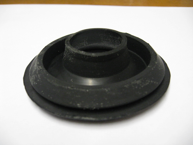 ESCORT MK2, STEERING COLUMN, BULKHEAD RUBBER GROMMET