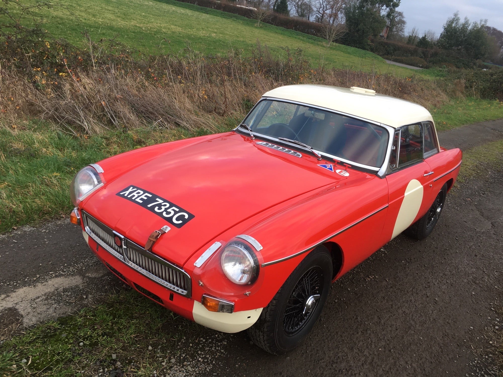 1965 MGB RALLY CAR - Image 10