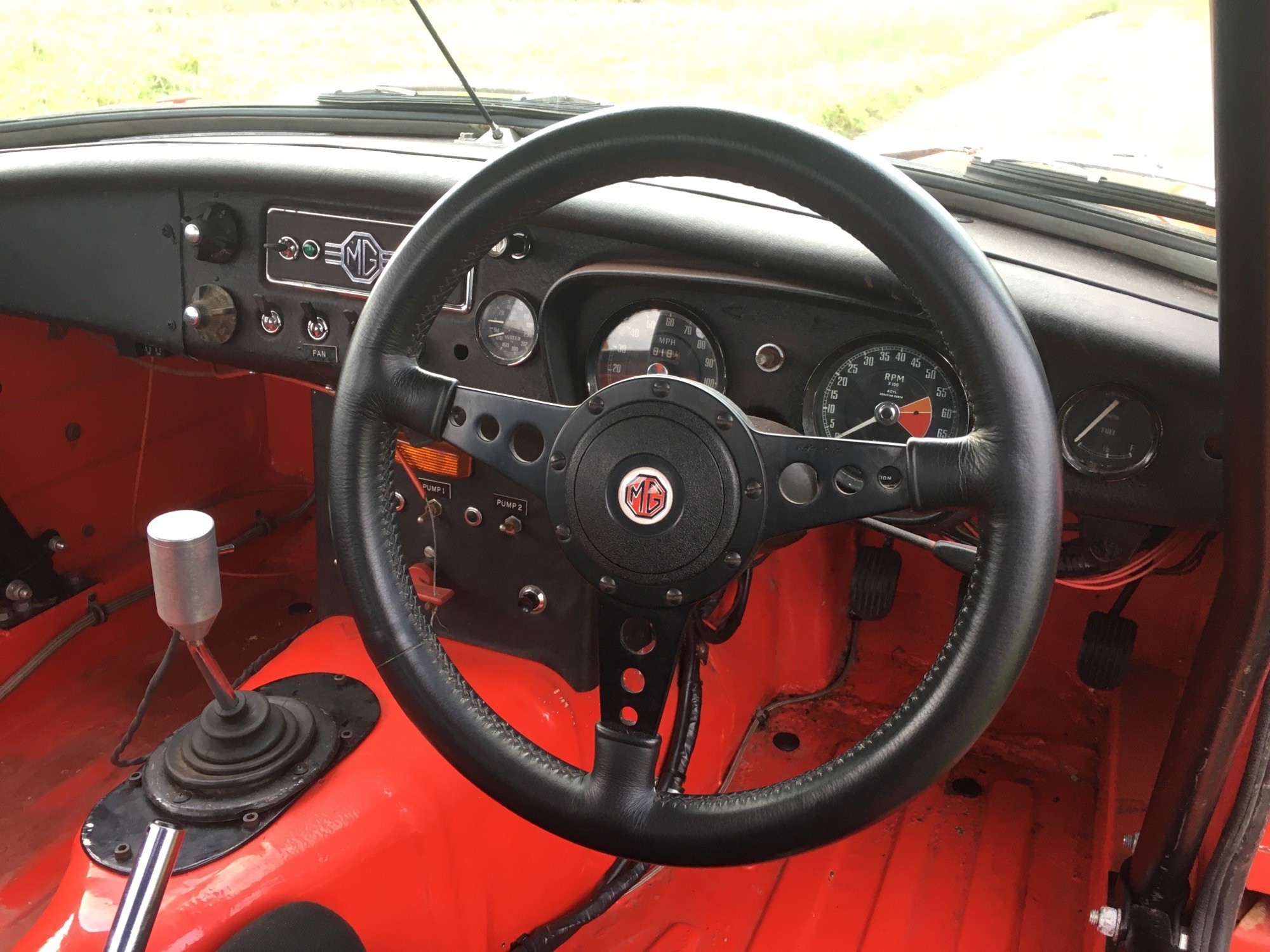 1965 MGB RALLY CAR - Image 3