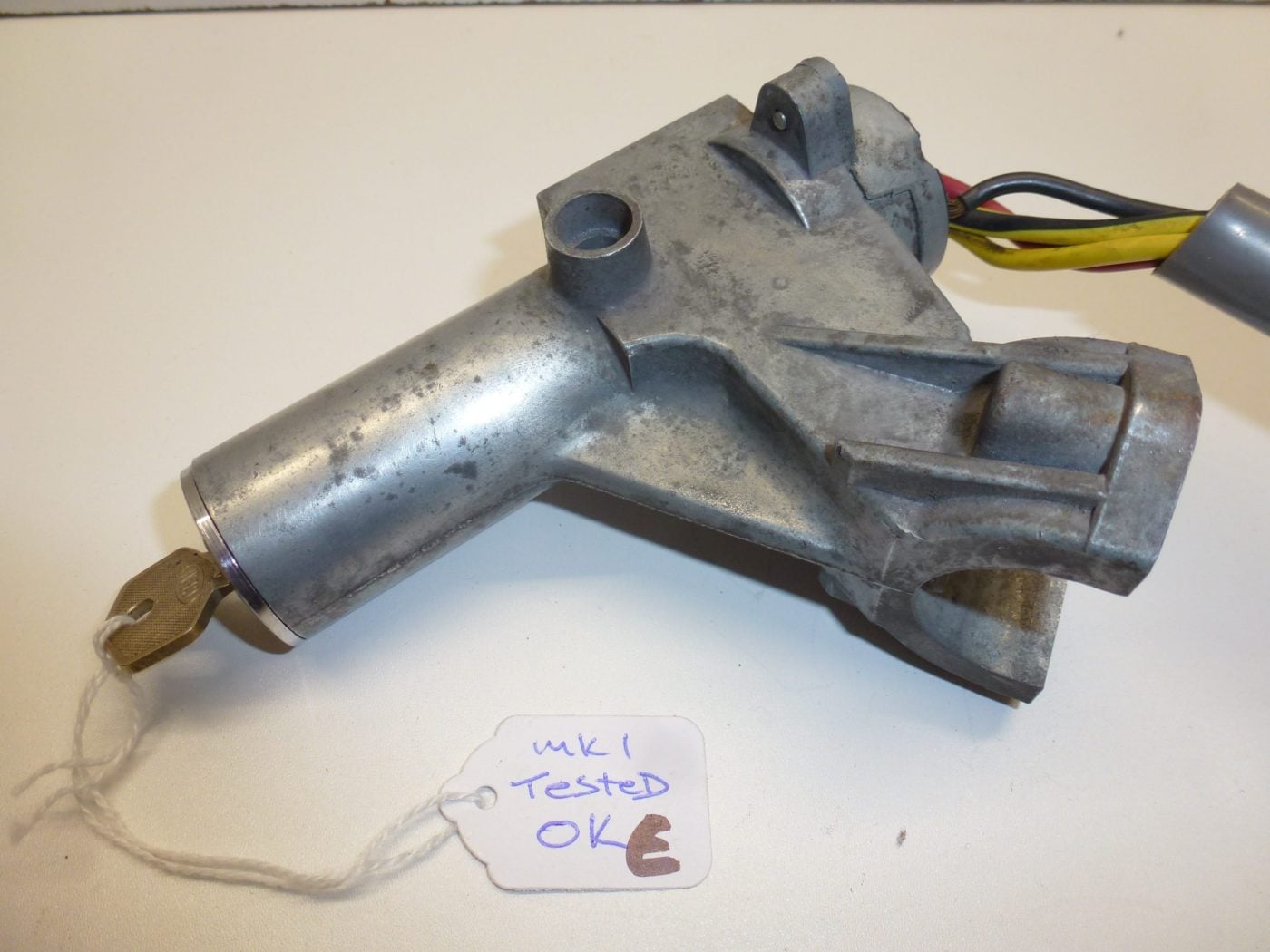 MK1 ESCORT, IGNITION SWITCH WITH KEY, NO CLAMP