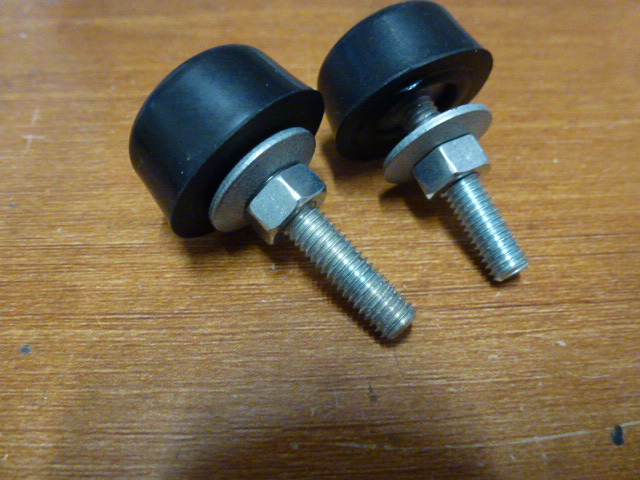 MK2 ESCORT,CAPRI, BONNET BUFFERS,STOPPERS