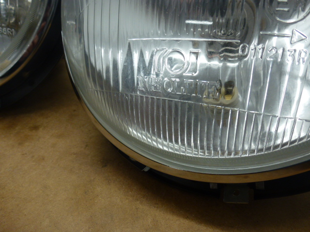 FORD ESCORT MK1,H4 HEADLAMPS/HEADLIGHTS AND BOWLS - Image 3