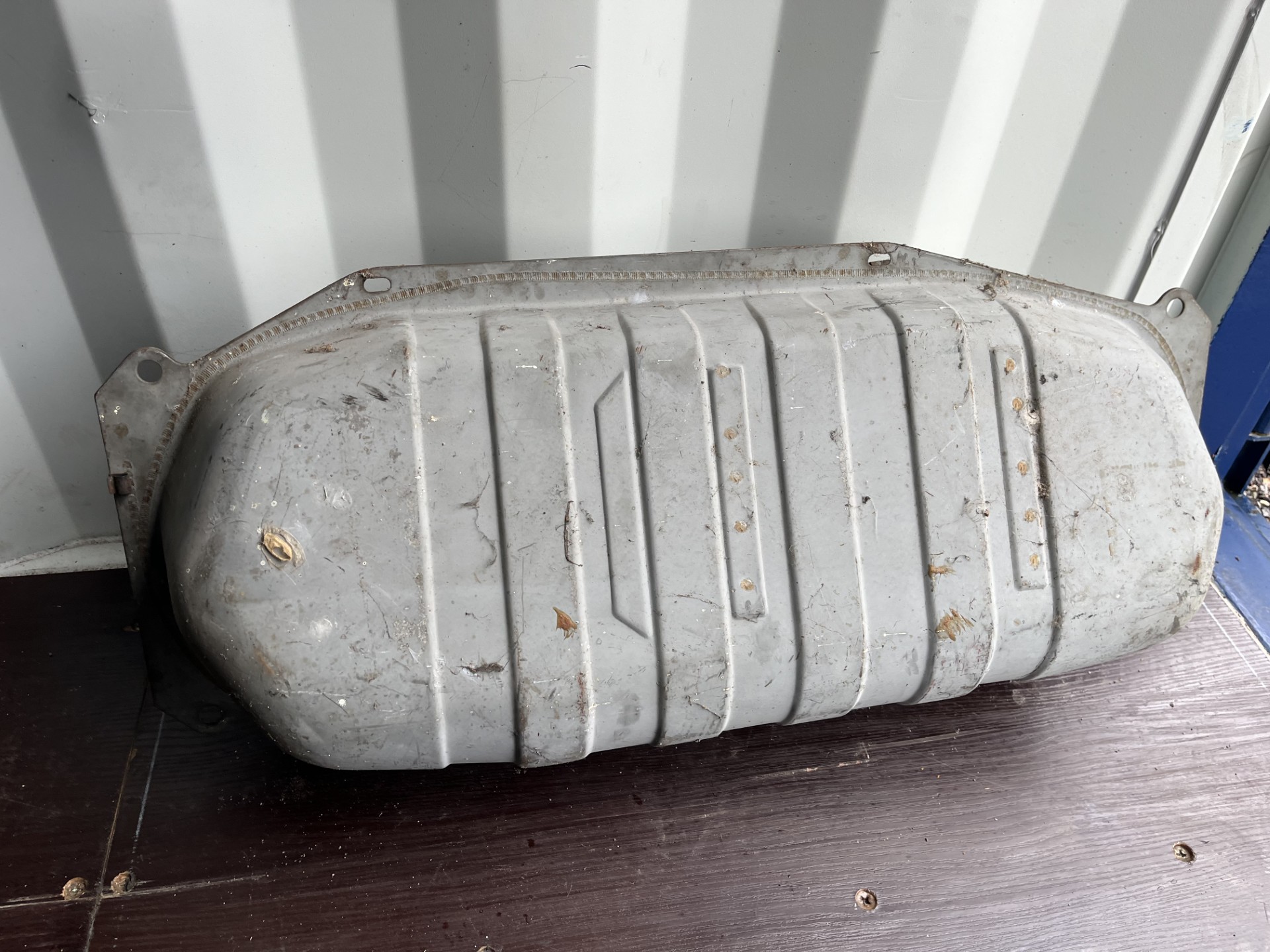 USED, MK1 CAPRI PETROL TANK, - Image 2