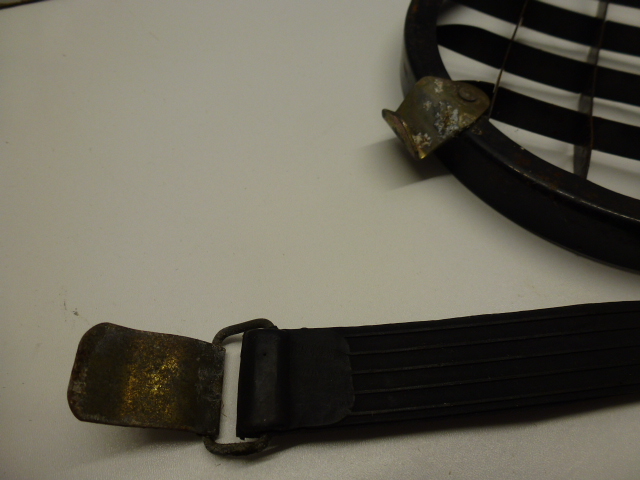 ORIGINAL CIBIE OSCAR LAMP GRILLS WITH RUBBER STRAP - Image 5
