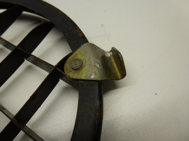 ORIGINAL CIBIE OSCAR LAMP GRILLS WITH RUBBER STRAP - Image 6